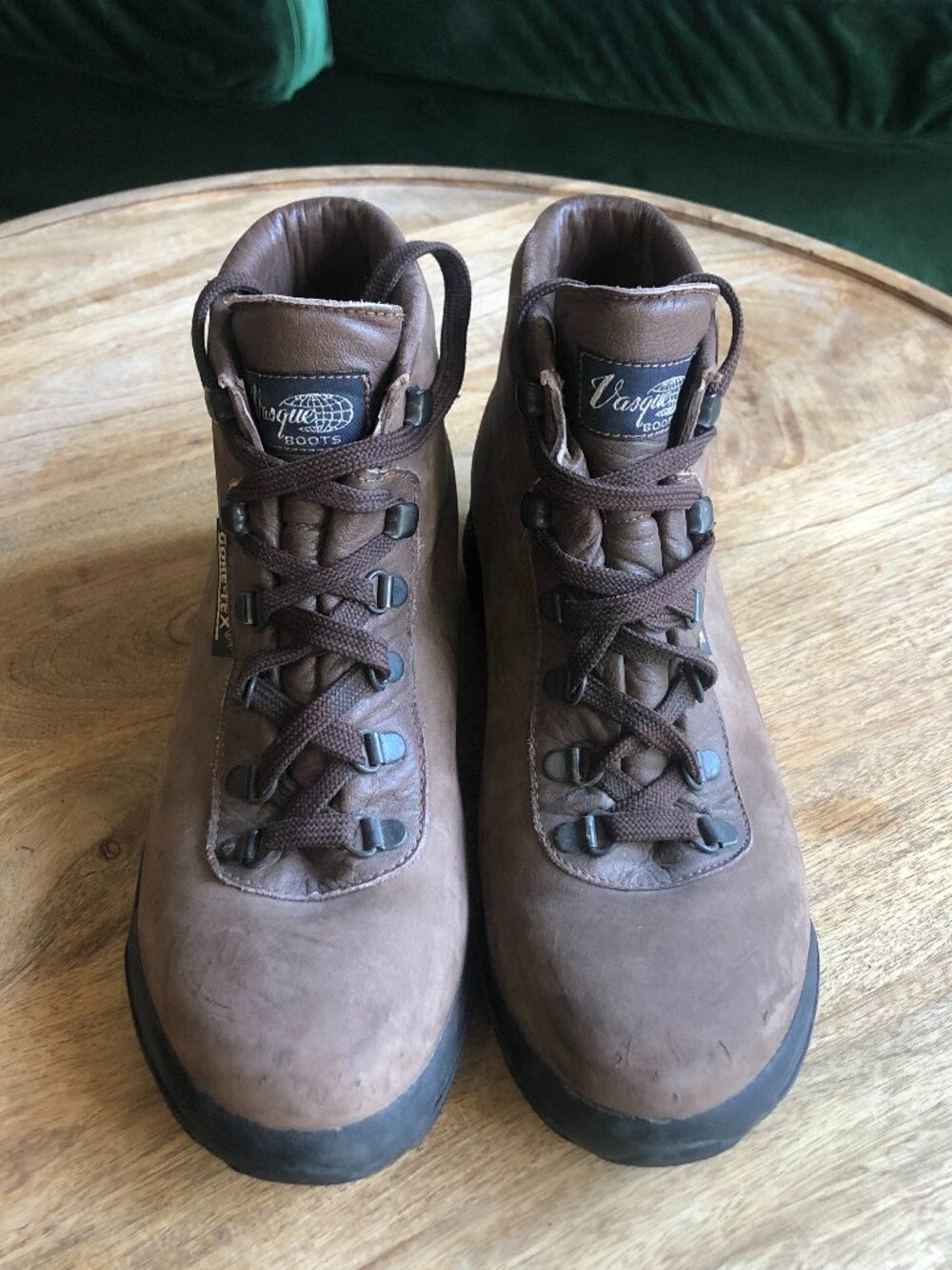 Vasque Sundowner GTX hiking boots, women's size 8.5 medium